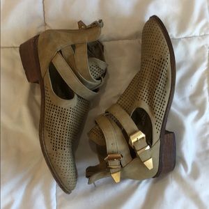 forever 21 tan boots